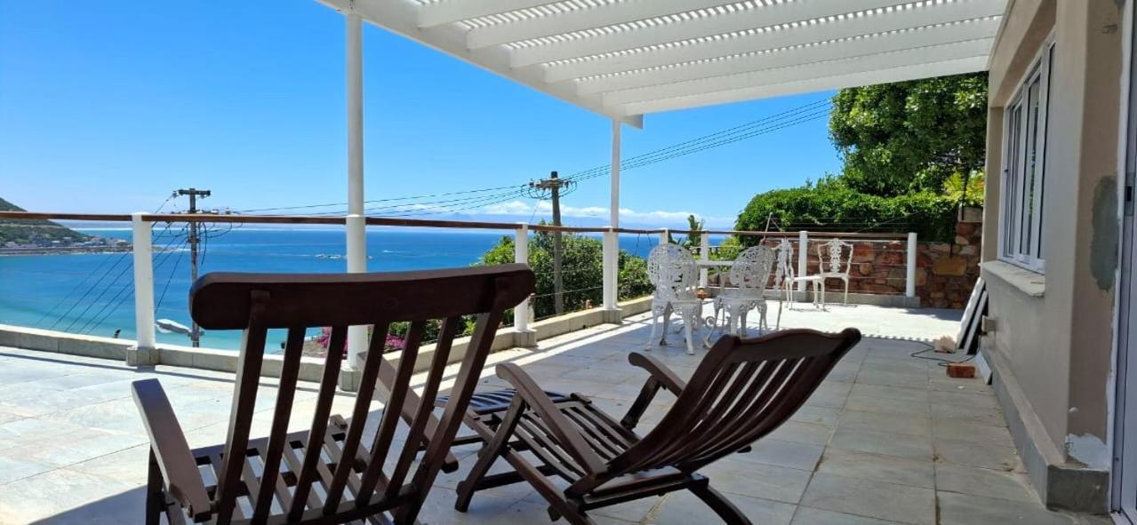 Watching Waves, Heron Chase Fish Hoek Exterior photo